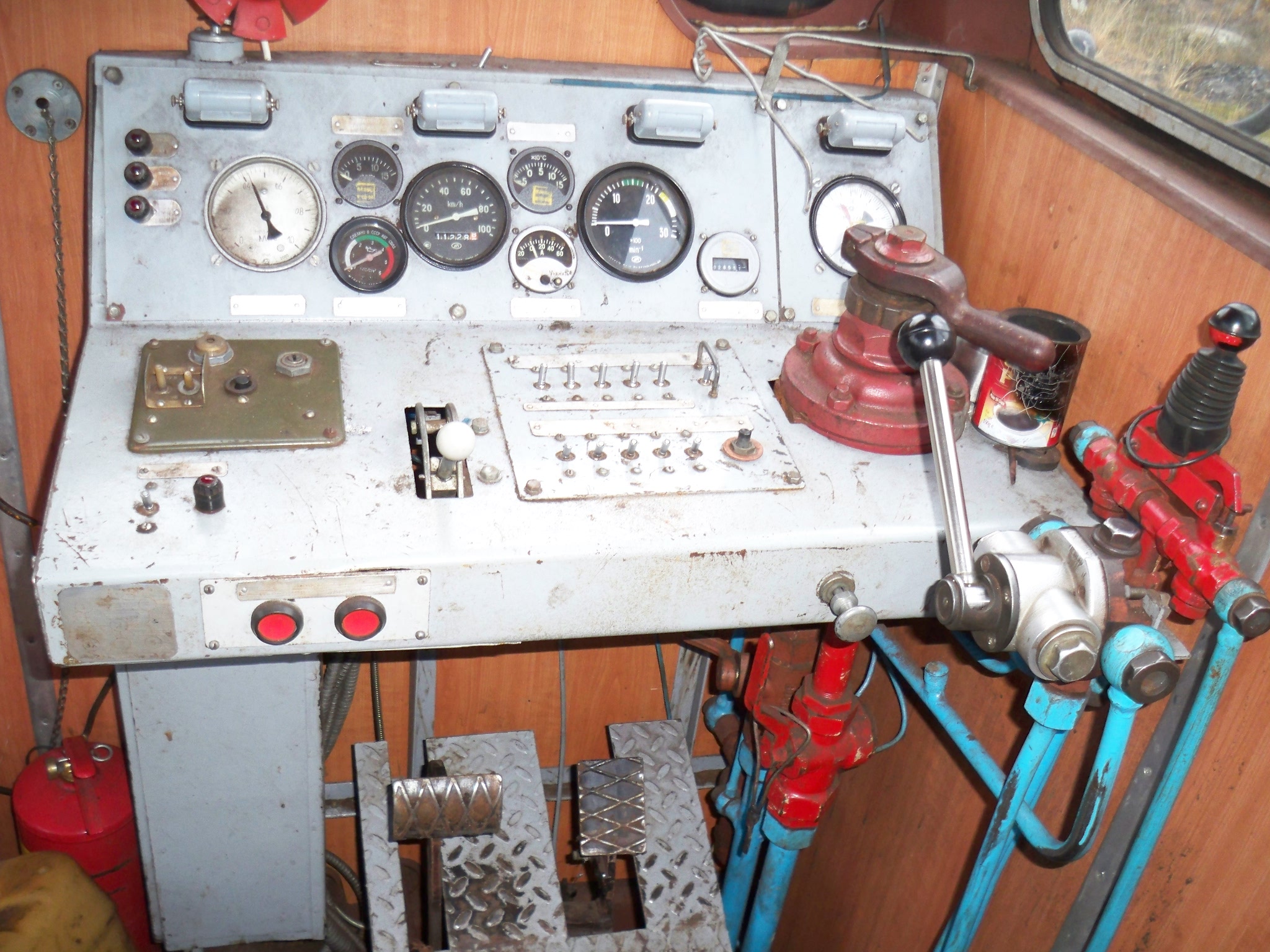 Узкоколейная железная дорога на участке «Зубково» торфопредприятия «Глинка» 
  —  фотографии, сделанные в 2012 году (часть 6)