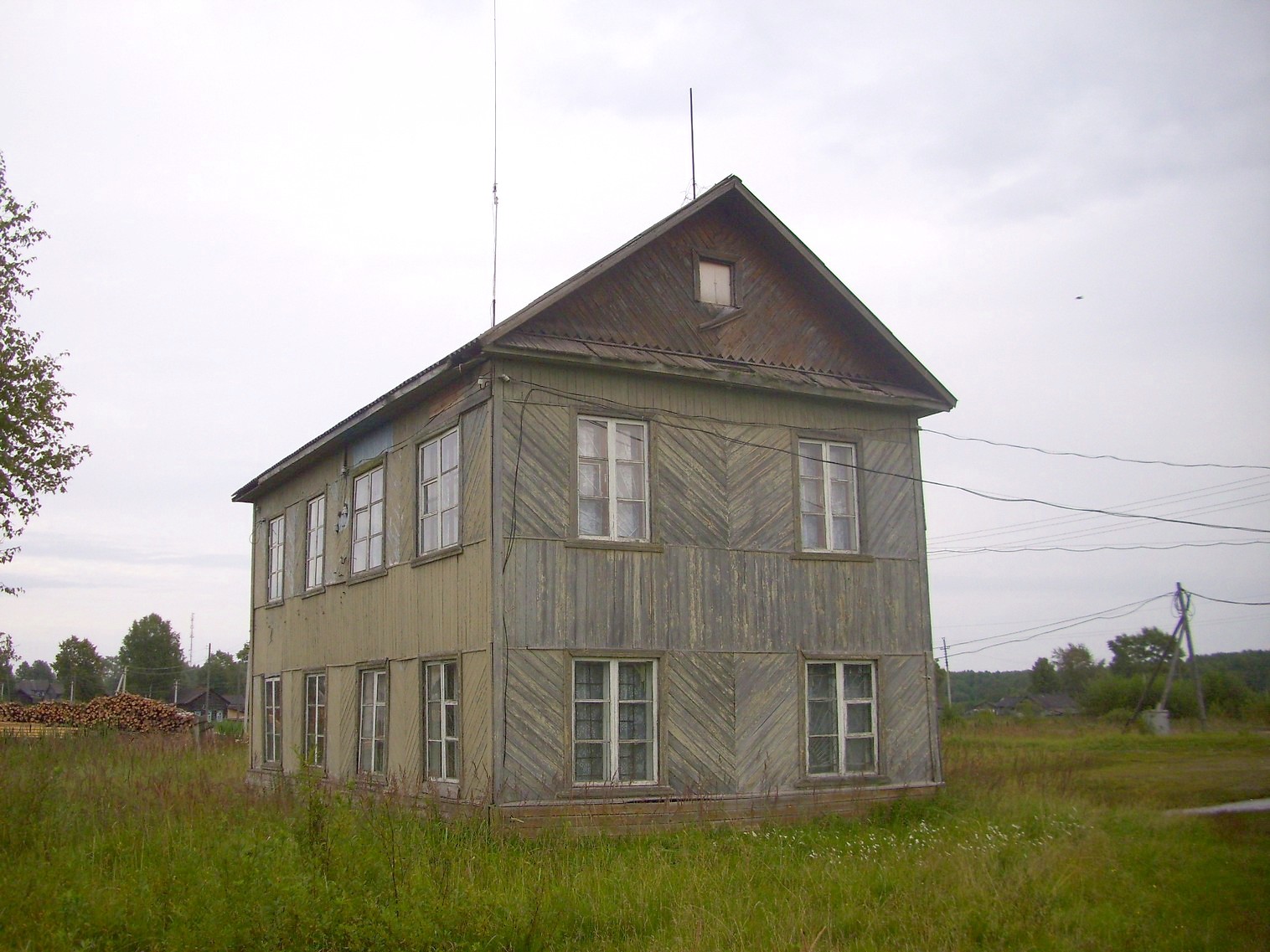 Шортюгская железная дорога
  —  фотографии, сделанные в 2012 году (часть 12)