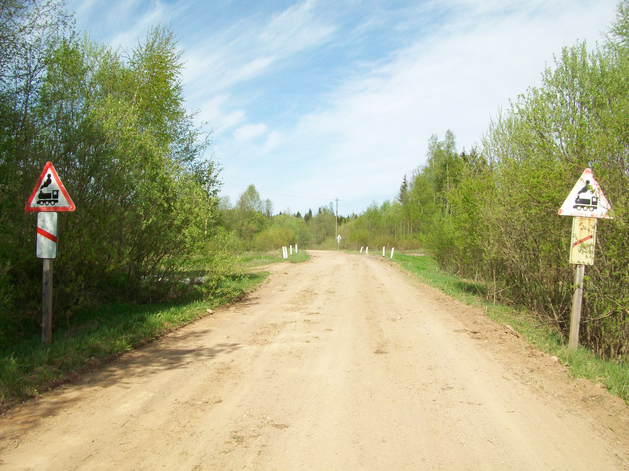 Железнодорожная линия Валдай — Крестцы 
  —  фотографии, сделанные в 2015 году (часть 36)