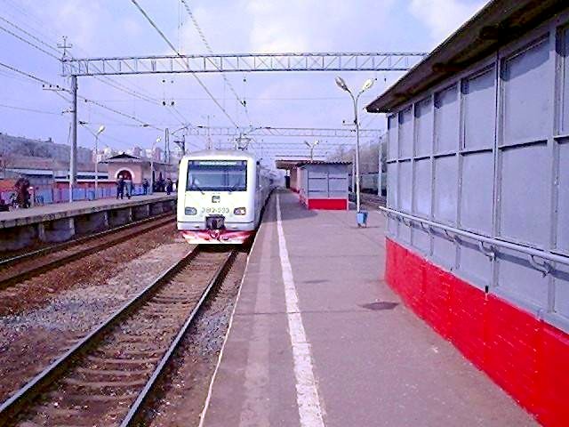 Московско-Нижегородская железнодорожная линия на территории Московской области  — станция Реутово