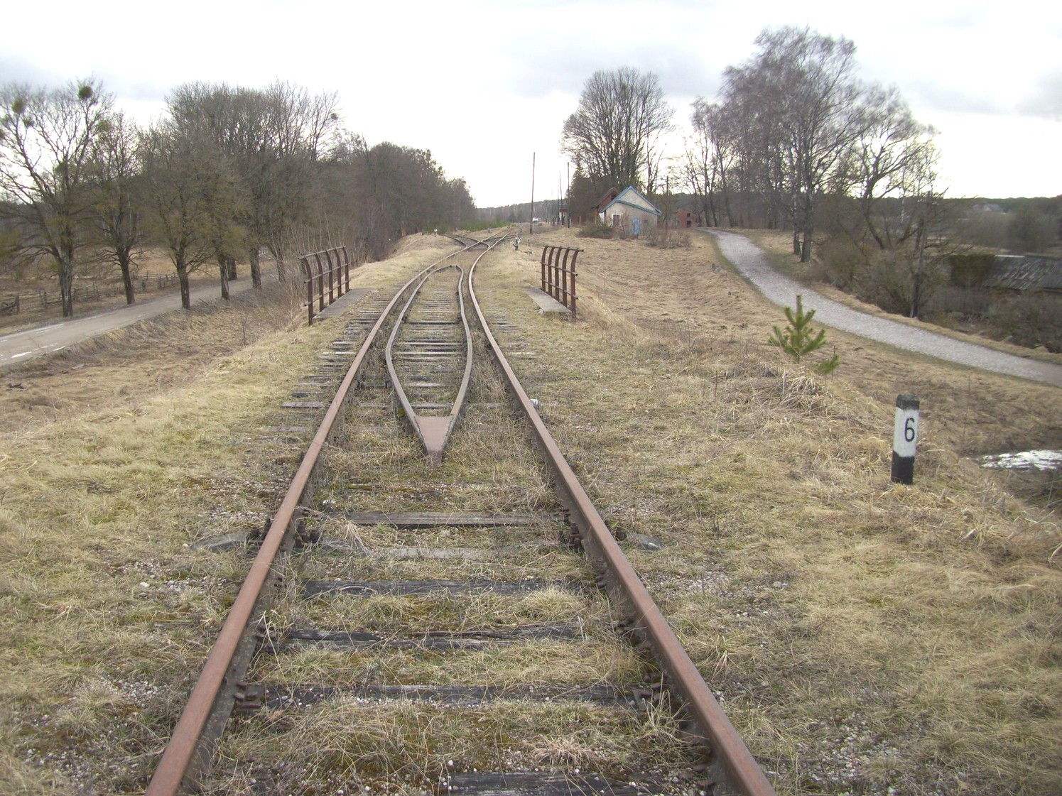 Железнодорожная линия Нестеров — Краснолесье
  —  фотографии, сделанные в 2011 году (часть 11)
