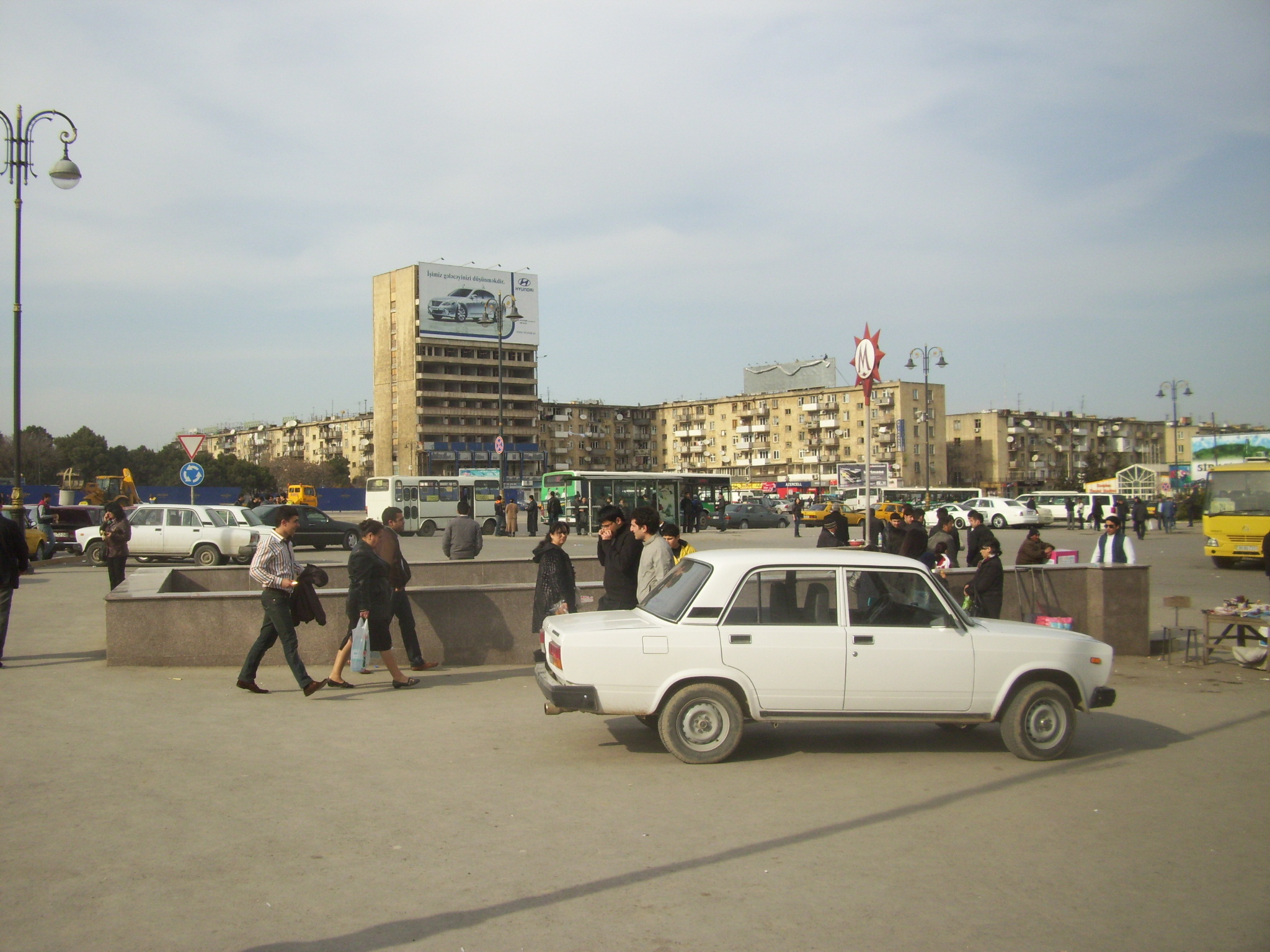 Бакинский метрополитен  — станция «Гянджлик»