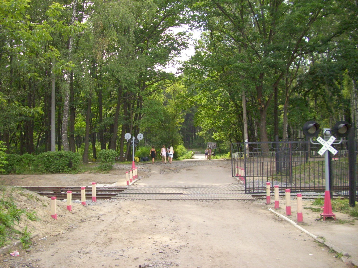 Новомосковская детская железная дорога 
  —  фотографии, сделанные в 2010 году (часть 1)