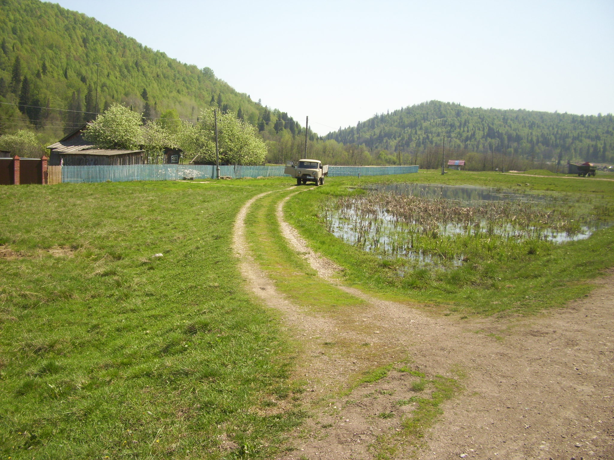 Симкинская узкоколейная железная дорога  —  фотографии, сделанные в 2010 году