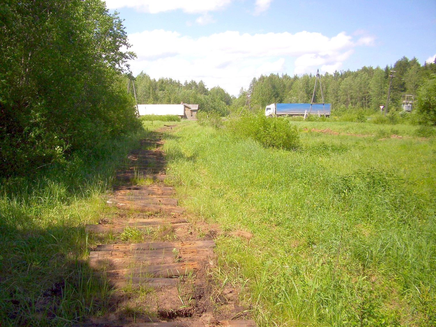 Узкоколейная железная дорога Каринского транспортного управления — фотографии, сделанные в 2012 году (часть 20)
