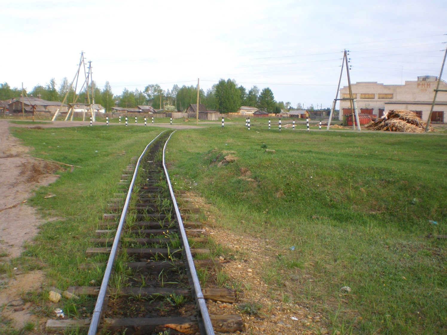 Узкоколейная железная дорога Дымного торфопредприятия   —  фотографии, сделанные в 2008 году (часть 2)