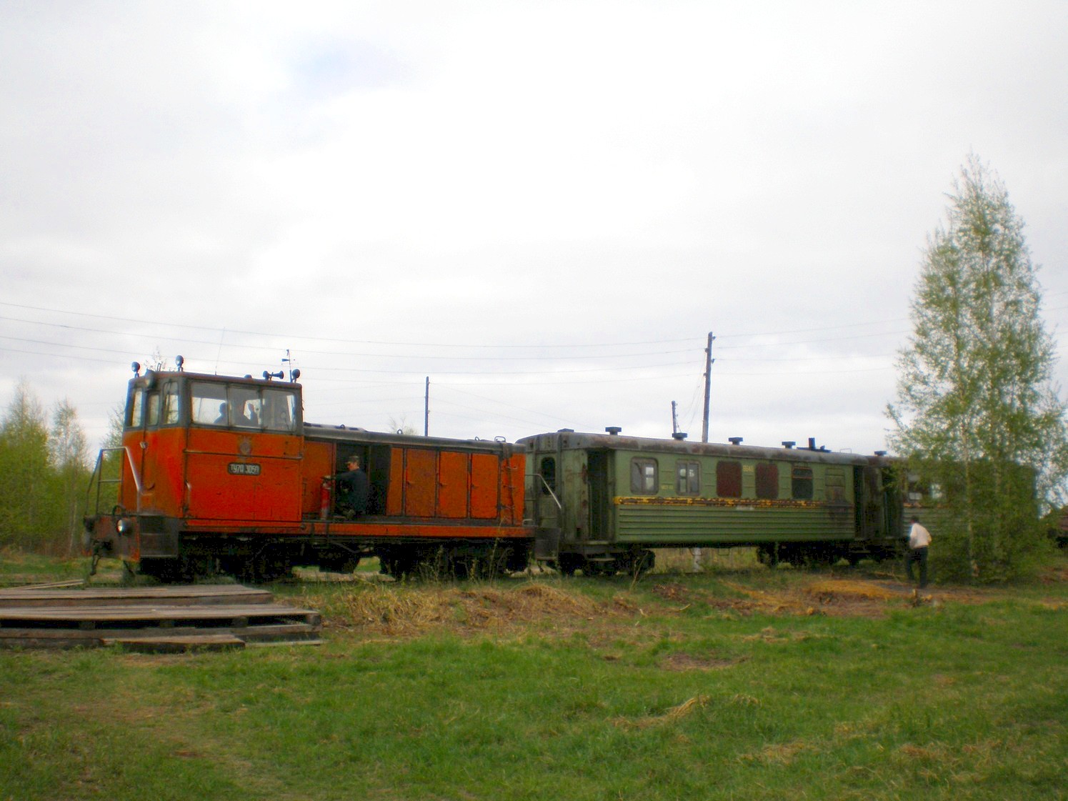 Узкоколейная железная дорога Дымного торфопредприятия   —  фотографии, сделанные в 2008 году (часть 14)