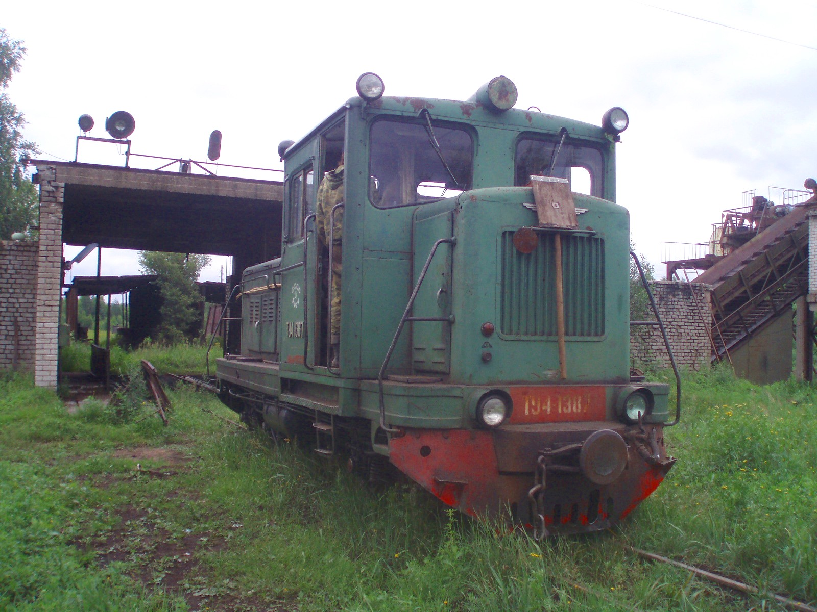 Узкоколейная железная дорога Отворского торфопредприятия  —  фотографии, сделанные в 2007 году (часть 4)