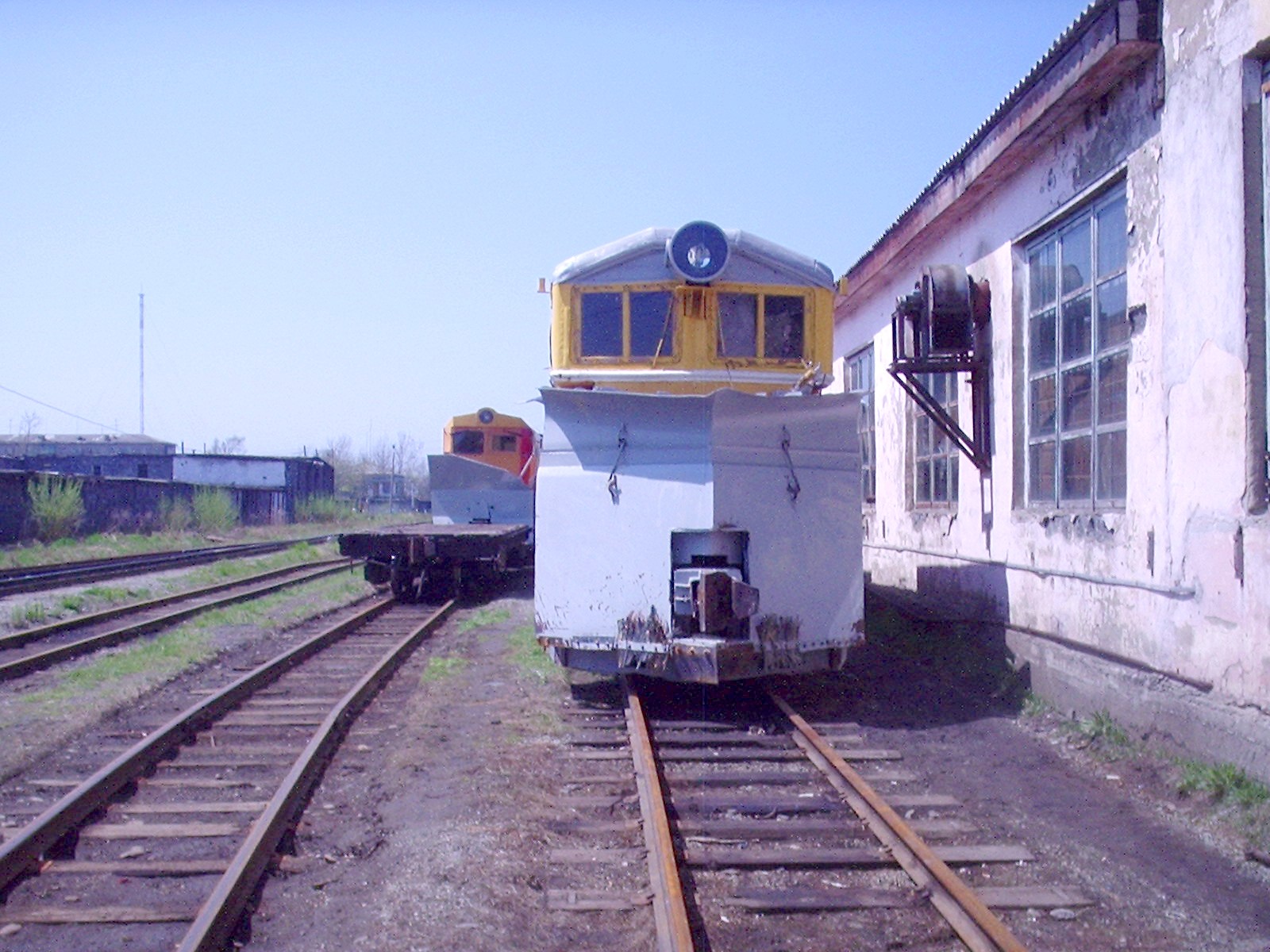 Сахалинская узкоколейная железная дорога — фотографии, сделанные в 2006 году (часть 10)