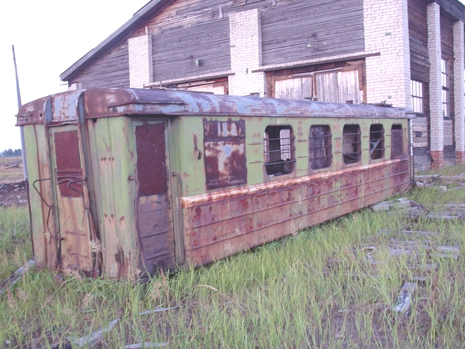 Лавельская узкоколейная железная дорога — фотографии, сделанные в 2005 году (часть 2)