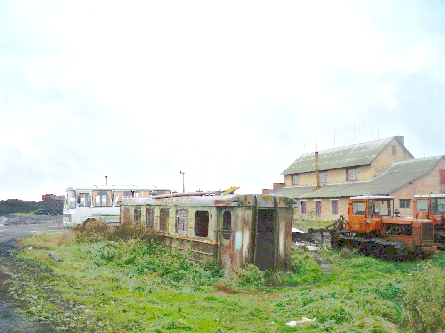 Узкоколейная железная дорога в Должице
  —  фотографии, сделанные в 2012 году (часть 1)