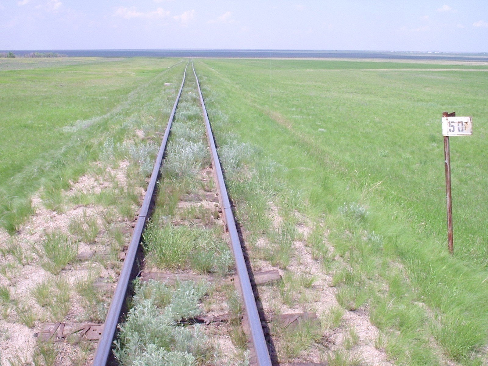 Узкоколейная железная дорога Атбасар  —  Шантобе  —  фотографии, сделанные в 2007 году (часть 23)