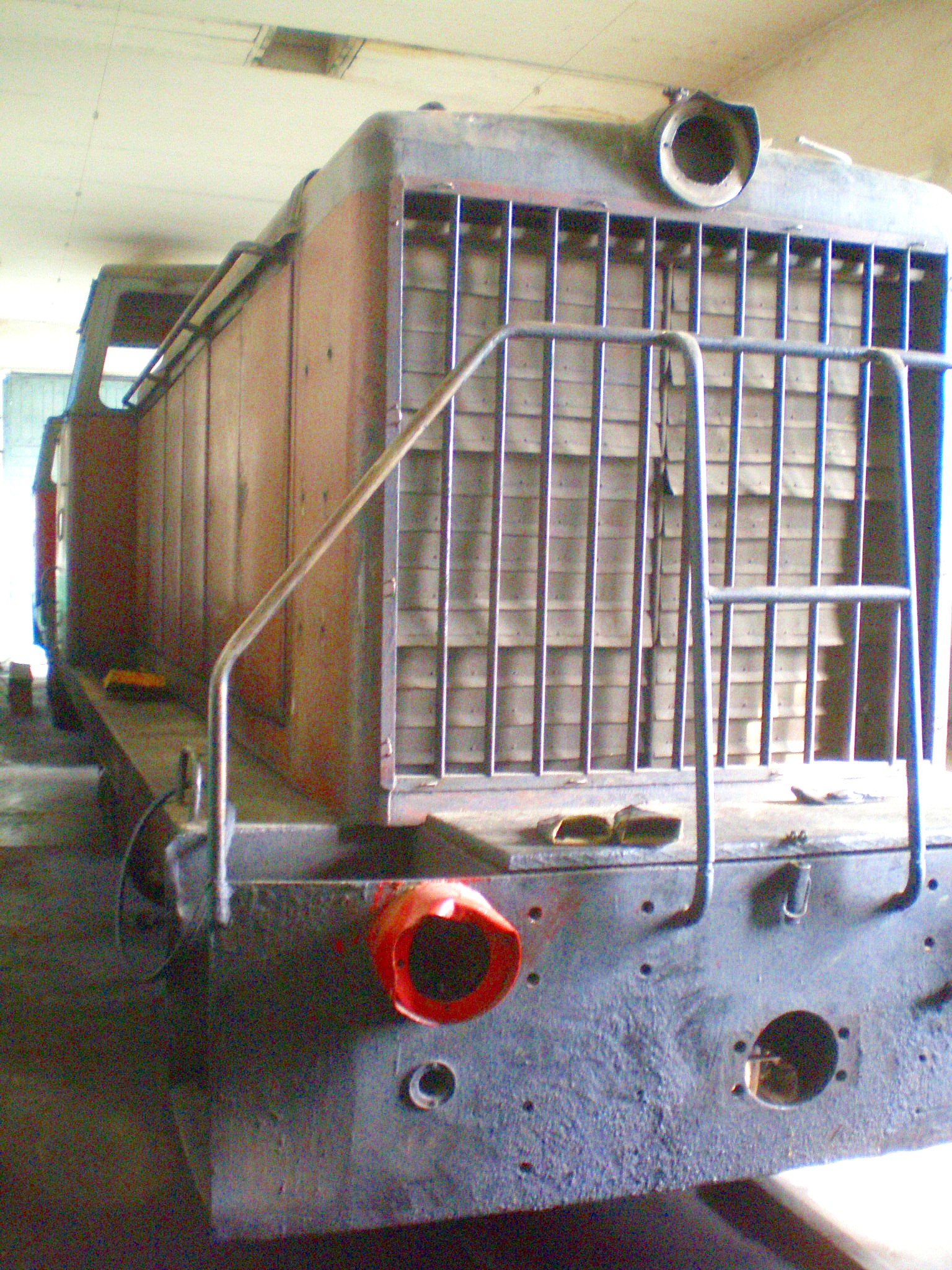 Узкоколейная  железная дорога Жана-Семейского шпалопропиточного завода — фотографии, сделанные в 2009 году (часть 2)