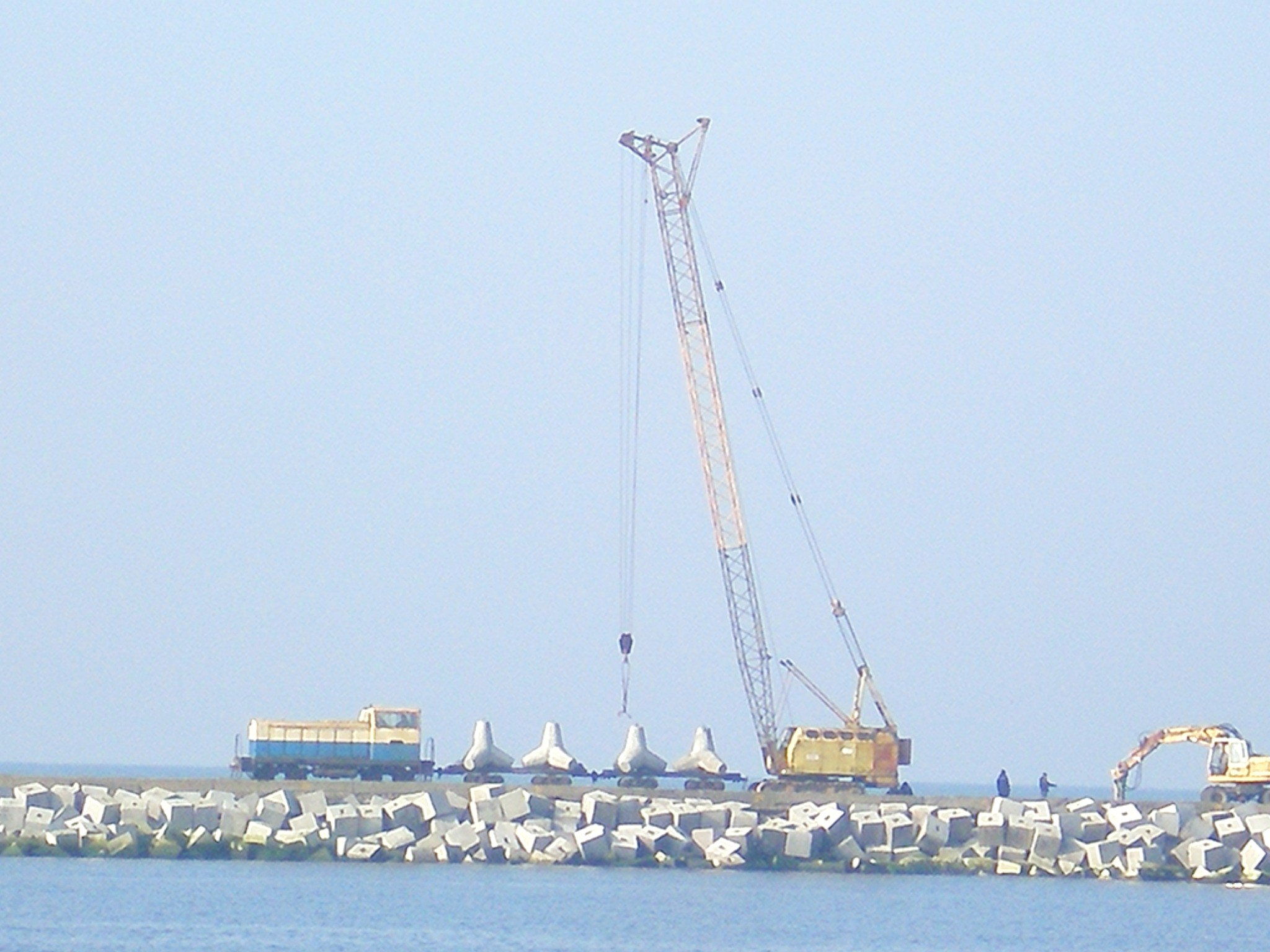 Узкоколейная железная дорога на территории Южного мола (Балтийская коса)  — фотографии, сделанные в 2008 году (часть 1)