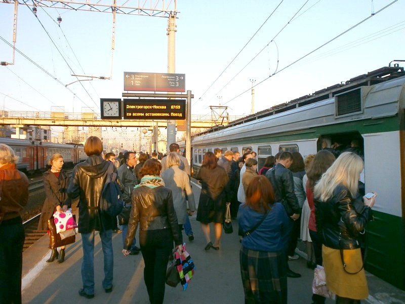 Поездка Новый Уренгой   —  Надым —  Нижневартовск  —  Алапаевск  —  Берёзовка, сентябрь-октябрь 2014 года